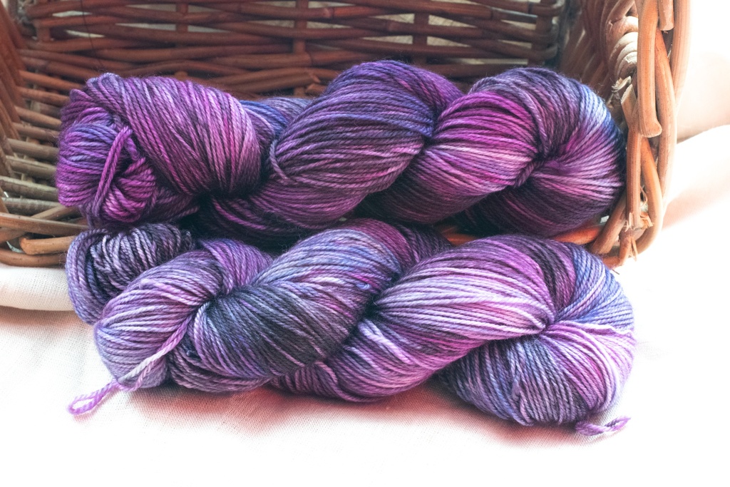 Paillasse,Fingering,75% mérinos superwash,25% Nylon, 339 mètres 100g